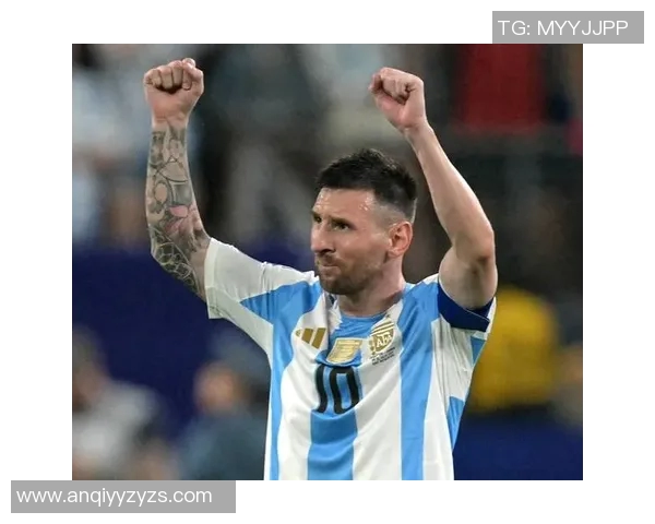 足球星皇：引领时代潮流的足坛传奇与未来的无限可能